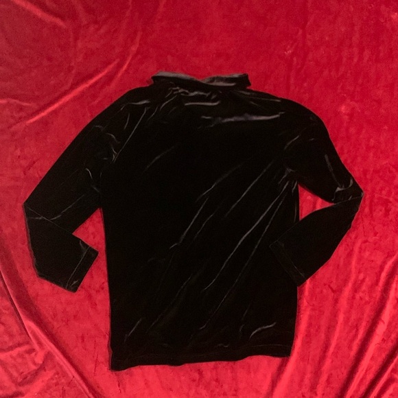 Vintage 90s Soft Black Velvet Button Up Blouse Size Medium Relaxed Fit - Picture 6 of 6